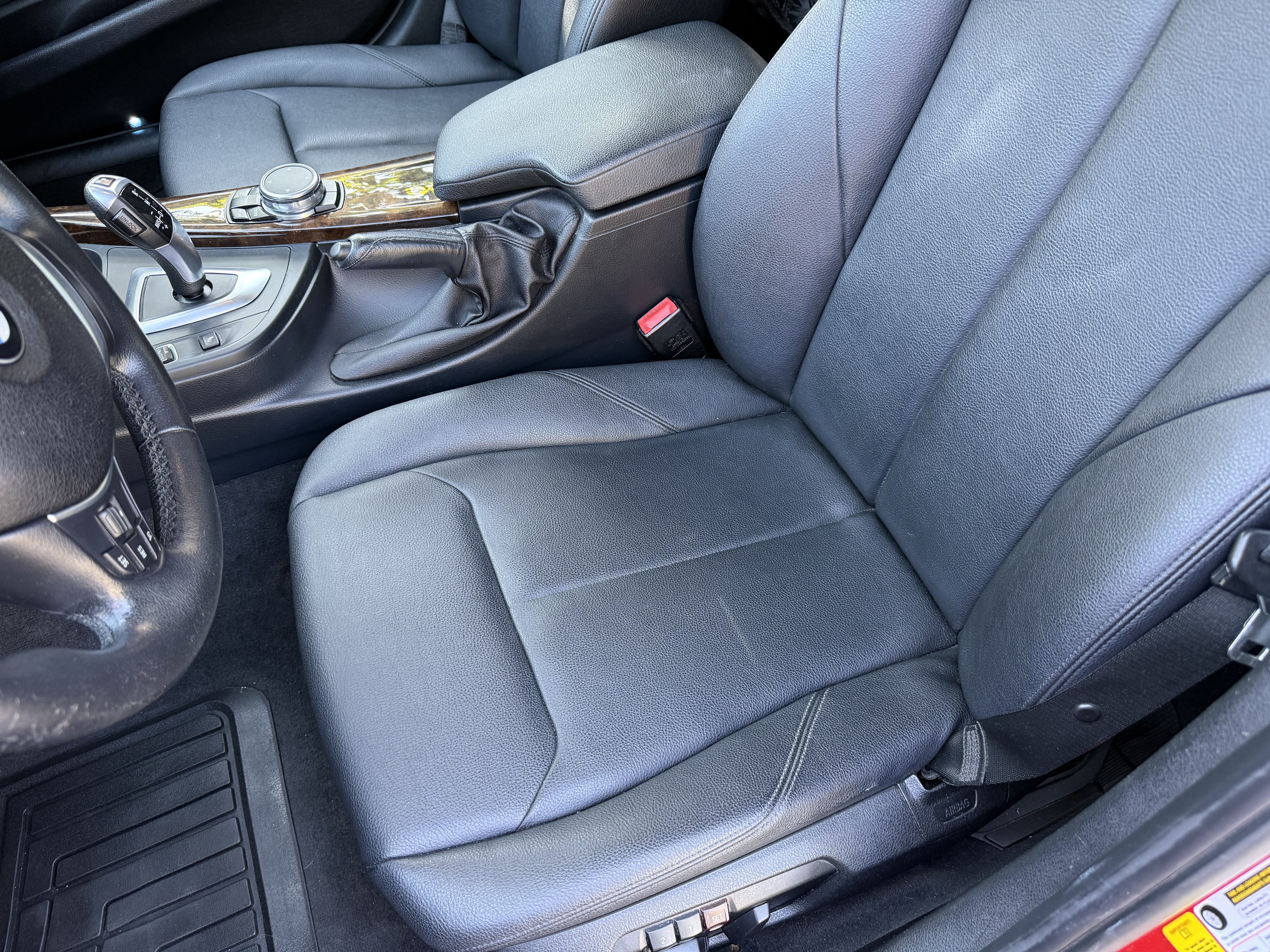 Used 2015 BMW 328i Sedan RWD image 23