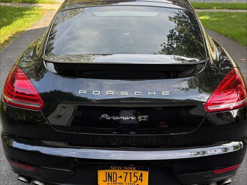 Used 2014 Porsche Panamera 4S Executive AWD/4WD image 2