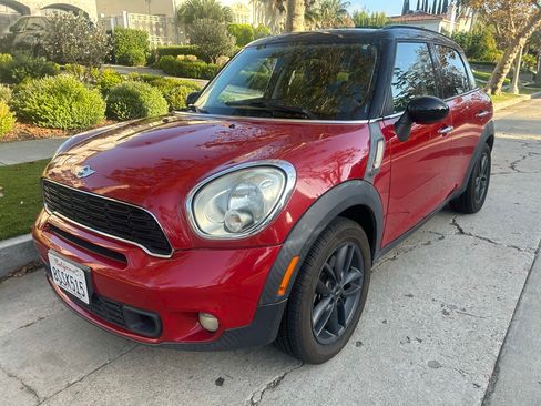 Used 2013 MINI Cooper Countryman S FWD image 1