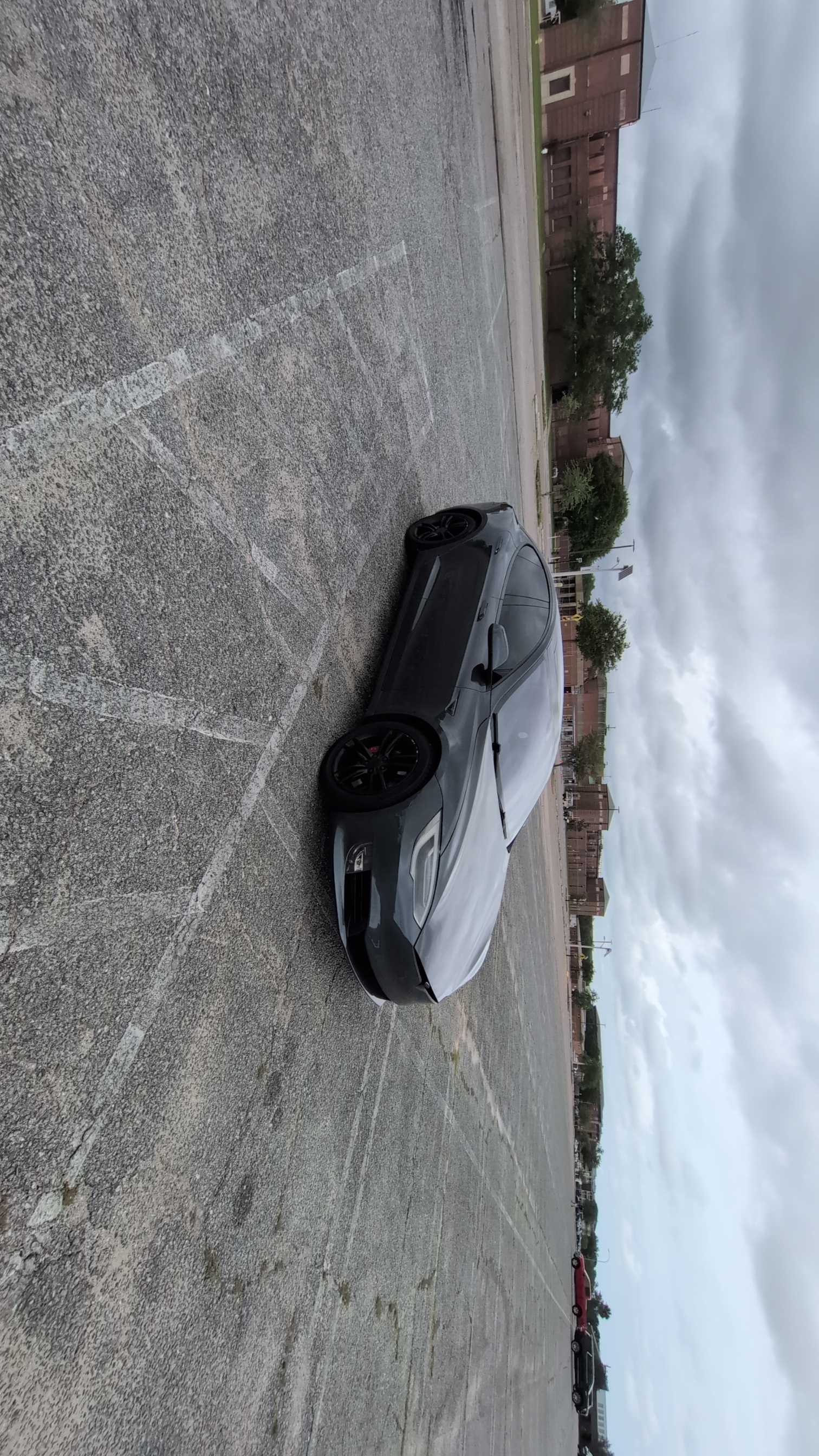 Used 2016 Tesla Model S P90D AWD/4WD image 2