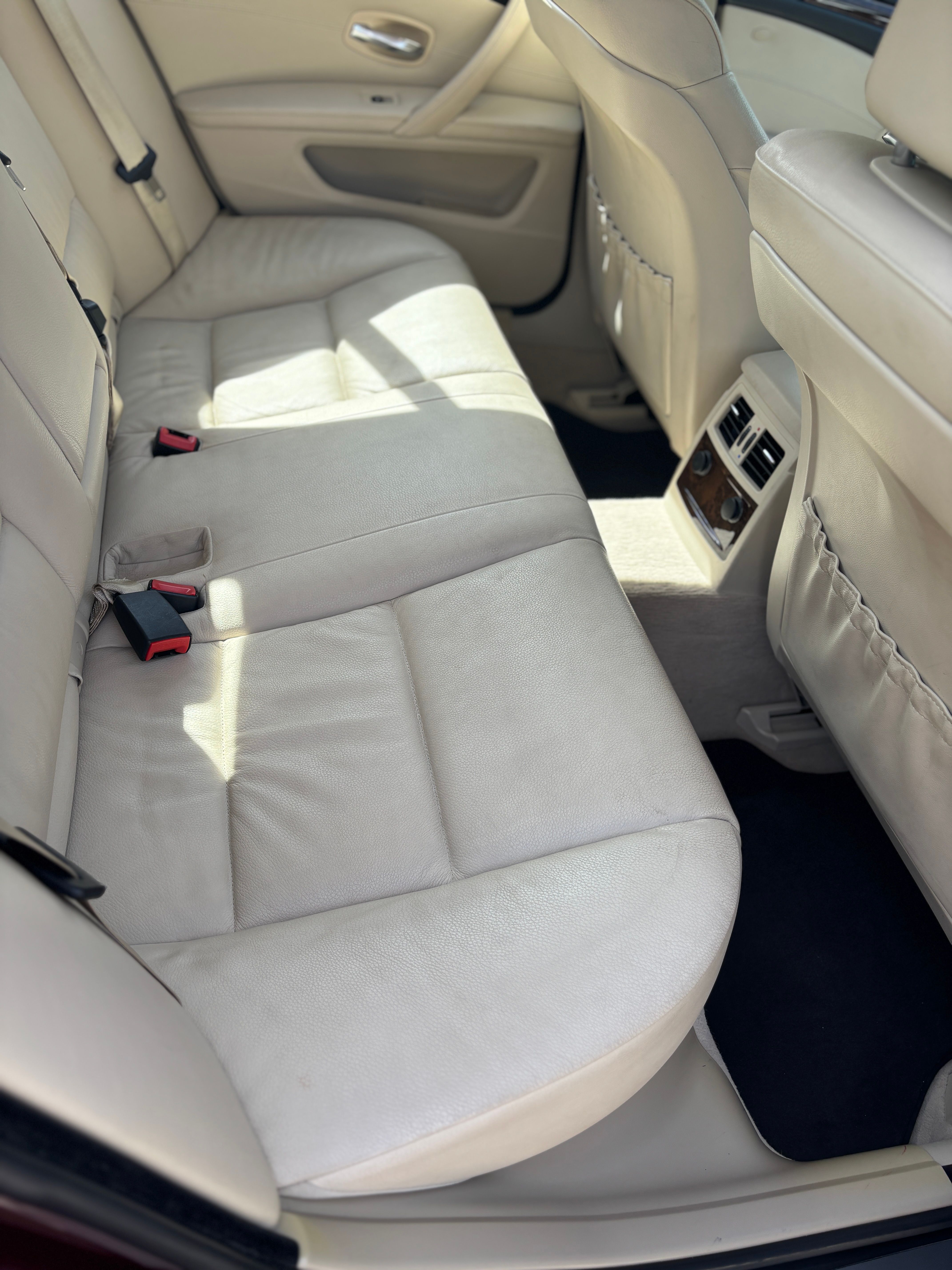 Used 2009 BMW 528i xDrive Sedan AWD/4WD image 17