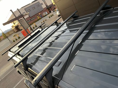 Used 2021 Jeep Gladiator Overland image 12