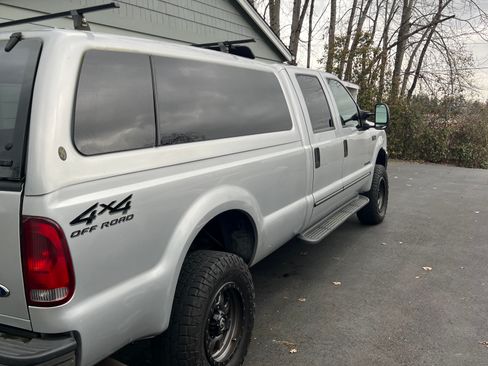 Used 2000 Ford F350 Long Bed image 6