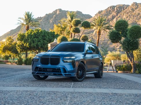 Used 2024 BMW ALPINA XB7 image 15