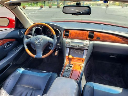 Used 2002 Lexus SC 430 Convertible image 12