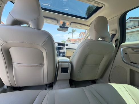 Used 2016 Volvo S60 T5 Premier w/ Convenience Package FWD image 15