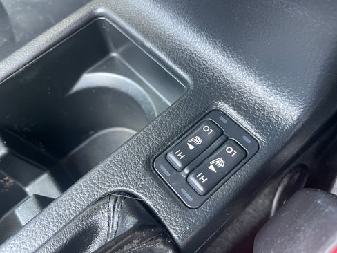 Used 2014 Subaru Crosstrek Touring AWD/4WD image 18