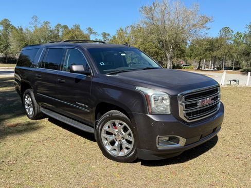 Used 2015 GMC Yukon XL SLT w/ Open Road Package image 5
