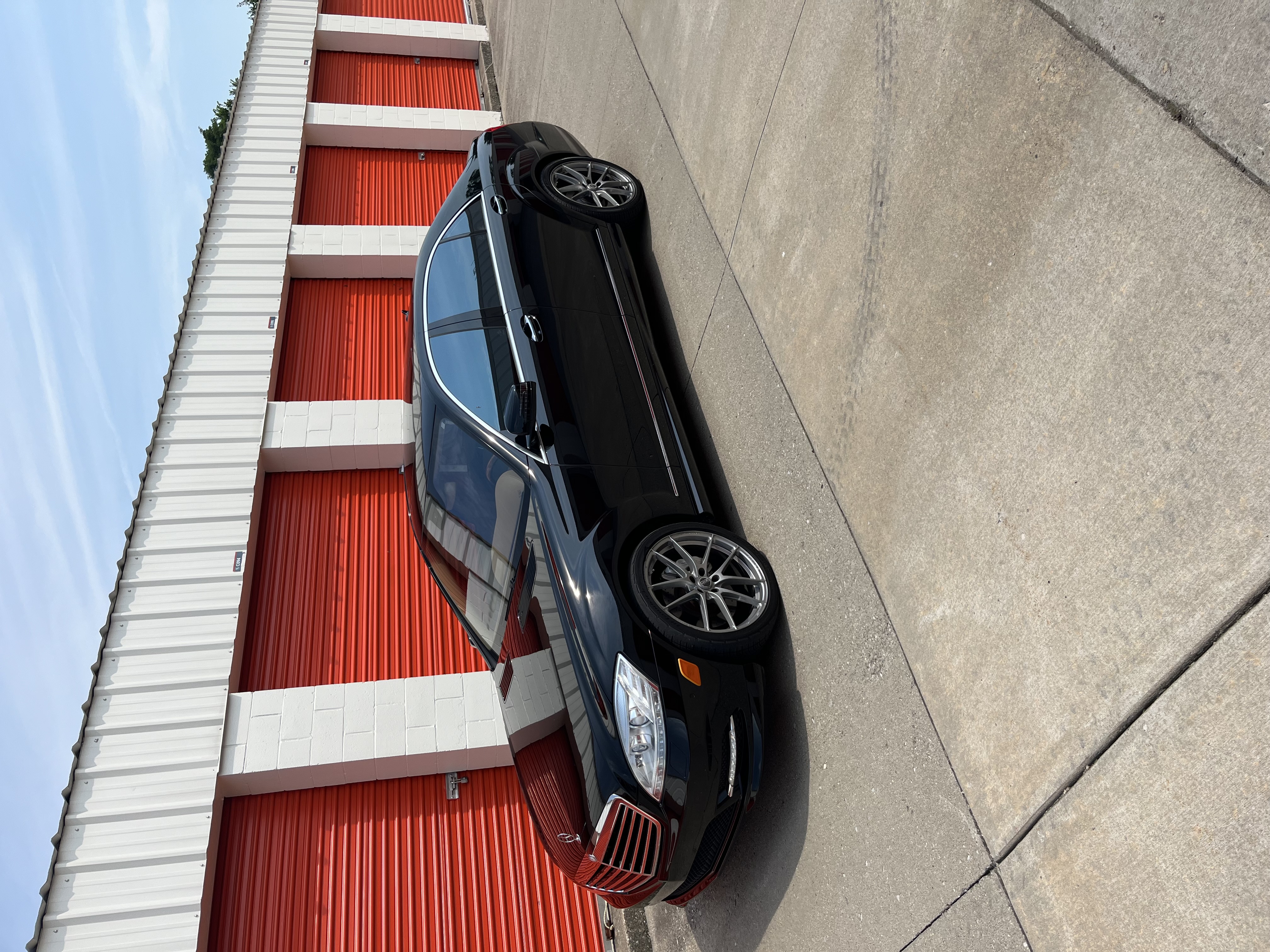 Used 2010 Mercedes-Benz S 550 image 2