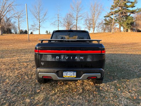 Used 2023 Rivian R1T Adventure image 6