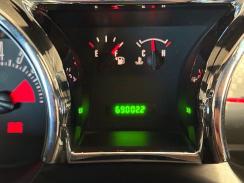 Used 2006 Ford Mustang GT image 12