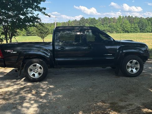 Used 2007 Toyota Tacoma 4x4 Double Cab image 1