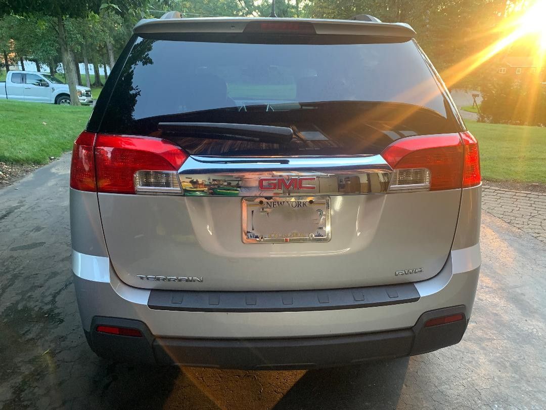 Used 2013 GMC Terrain SLT AWD/4WD image 6