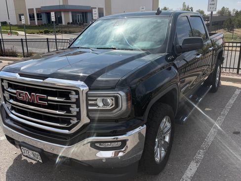 Used 2018 GMC Sierra 1500 SLT AWD/4WD image 1