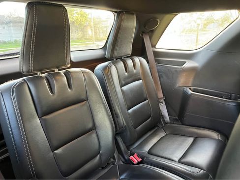 Used 2014 Ford Explorer Sport image 6