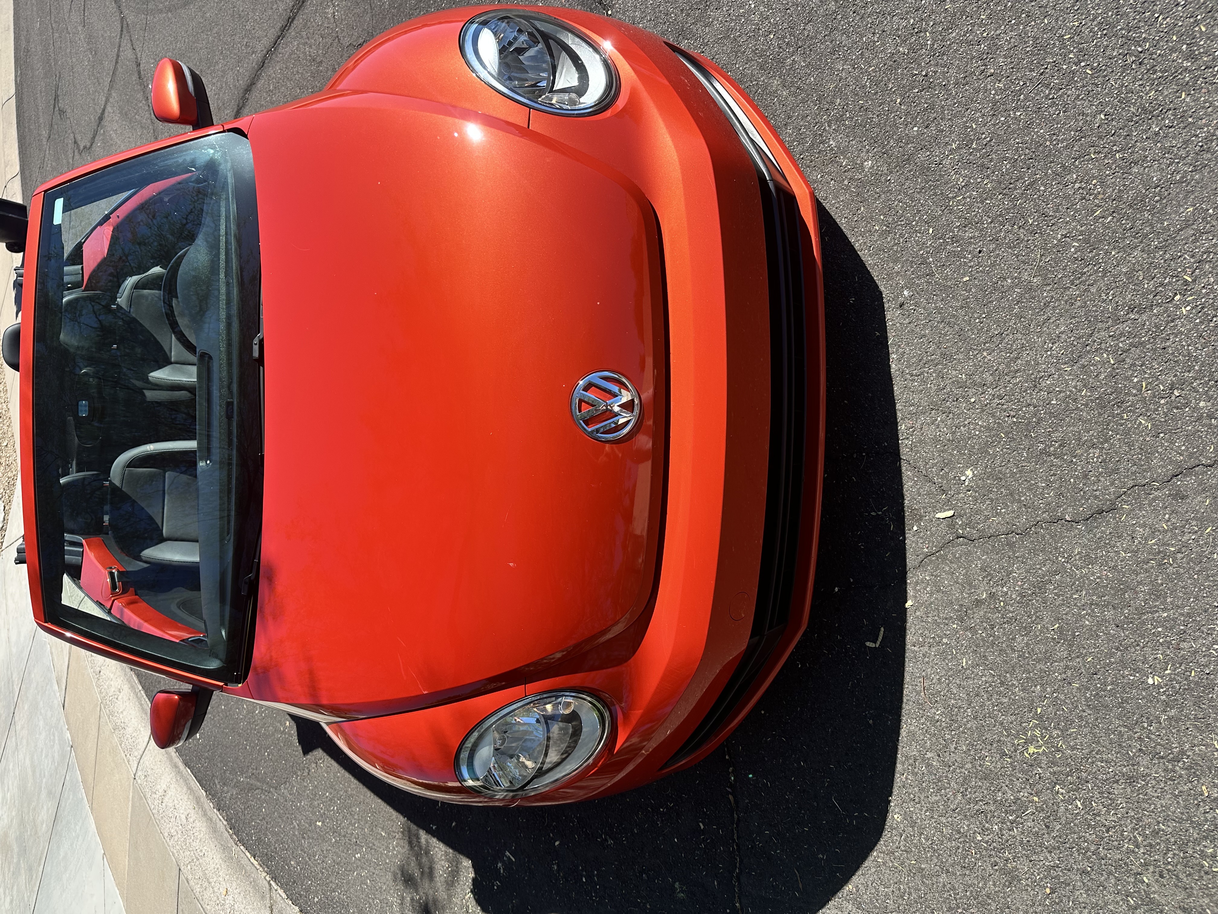 Used 2016 Volkswagen Beetle 1.8T S FWD image 2