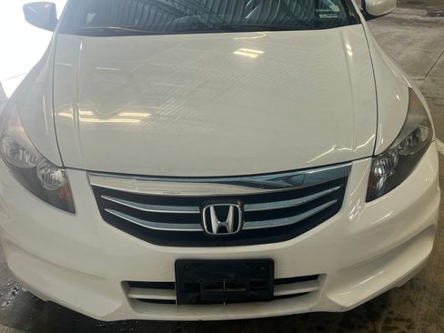 Used 2012 Honda Accord LX image 4