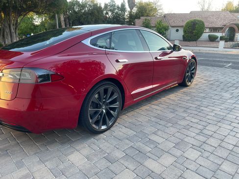 Used 2018 Tesla Model S 100D image 8