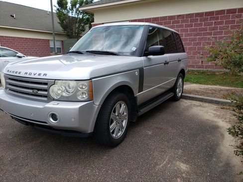 Used 2006 Land Rover Range Rover HSE image 2