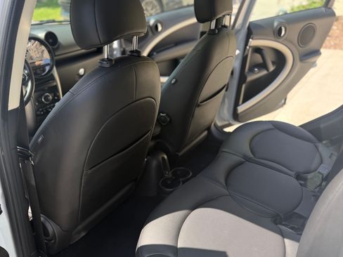 Used 2014 MINI Cooper Countryman FWD image 6
