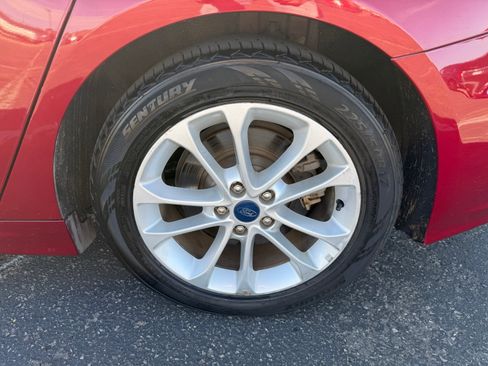 Used 2019 Ford Fusion Energi Titanium image 22