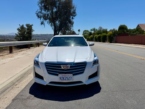 Used 2017 Cadillac CTS Luxury RWD image 4