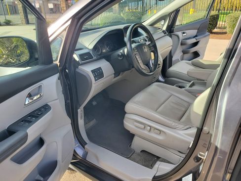 Used 2015 Honda Odyssey EX-L image 12