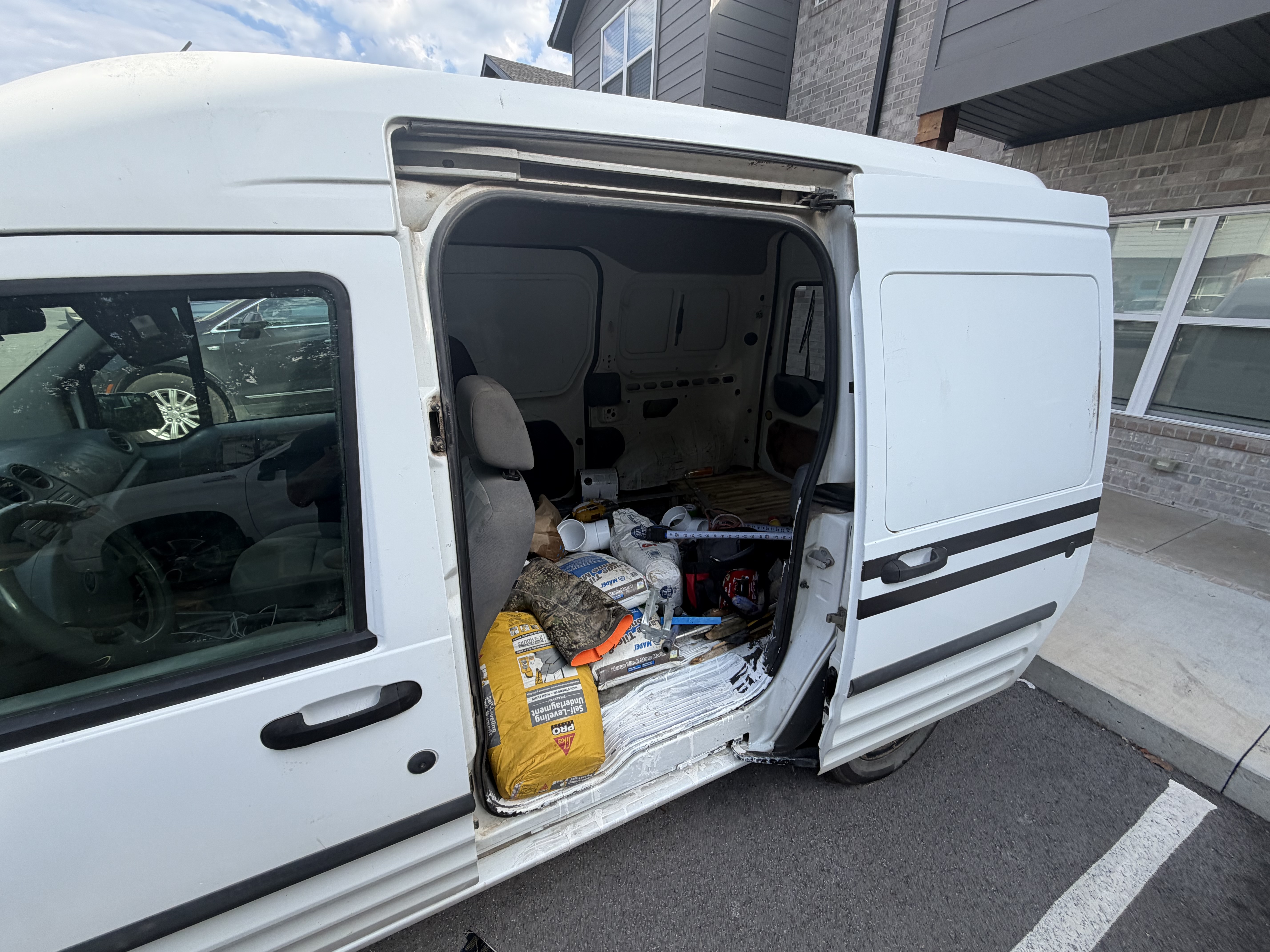 Used 2011 Ford Transit Connect XLT FWD image 8