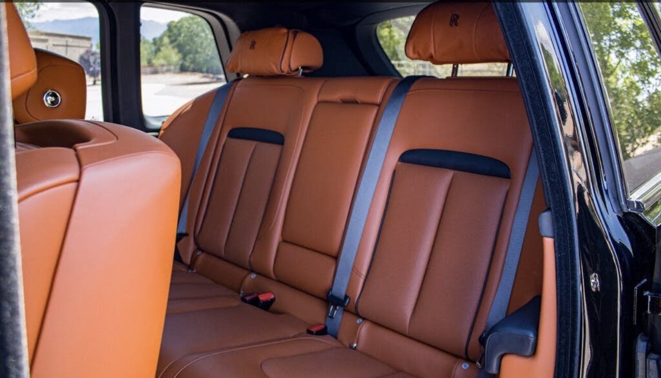 Used 2022 Rolls-Royce Cullinan w/ Dynamic Package AWD/4WD image 9