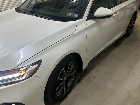 Used 2022 Honda Accord EX-L image 9