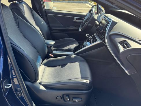 Used 2019 Toyota Mirai image 6