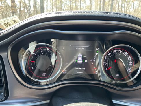 Used 2021 Dodge Challenger R/T Scat Pack RWD image 4