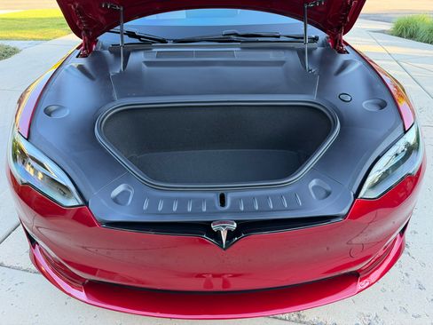 Used 2024 Tesla Model S AWD/4WD image 17