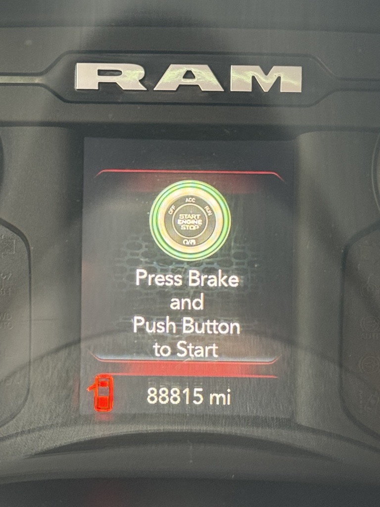 Used 2020 RAM 1500 Big Horn AWD/4WD image 9