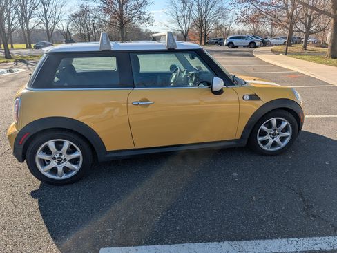 Used 2009 MINI Cooper Hardtop image 5