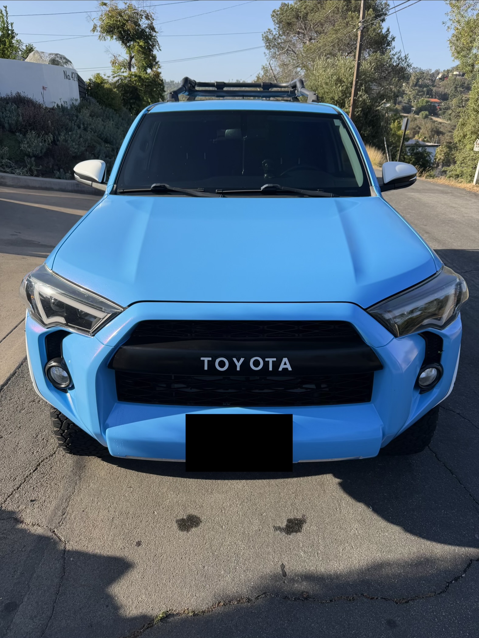 Used 2018 Toyota 4Runner SR5 Premium AWD/4WD image 2