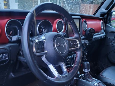 Used 2018 Jeep Wrangler Unlimited Rubicon image 18