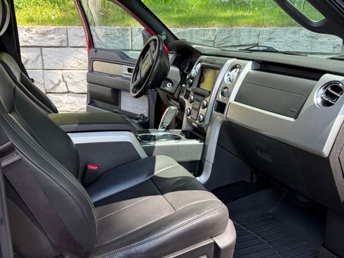 Used 2014 Ford F150 FX4 w/ Equipment Group 402A Luxury AWD/4WD image 25