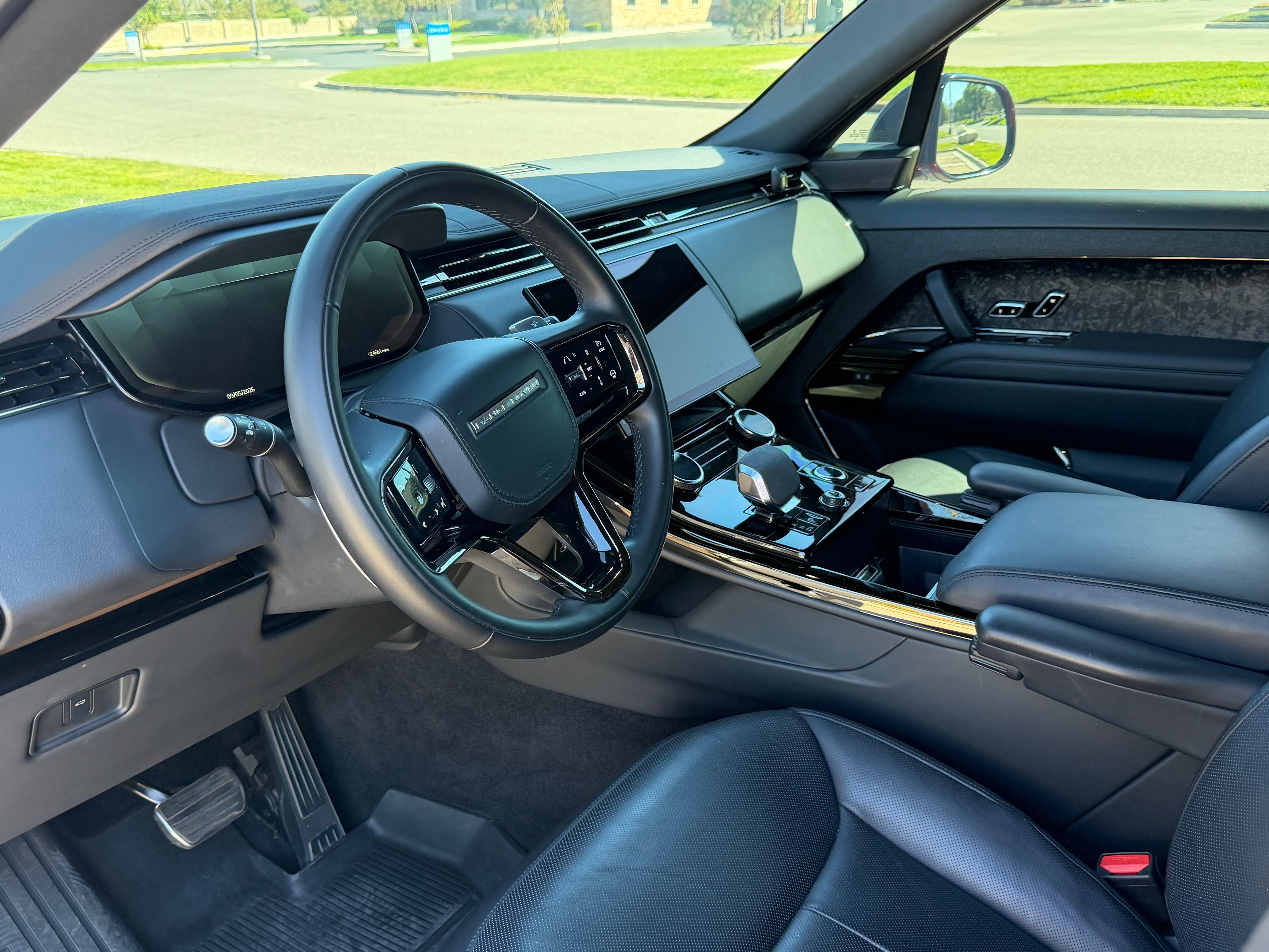 Used 2023 Land Rover Range Rover Sport SE Dynamic AWD/4WD image 8