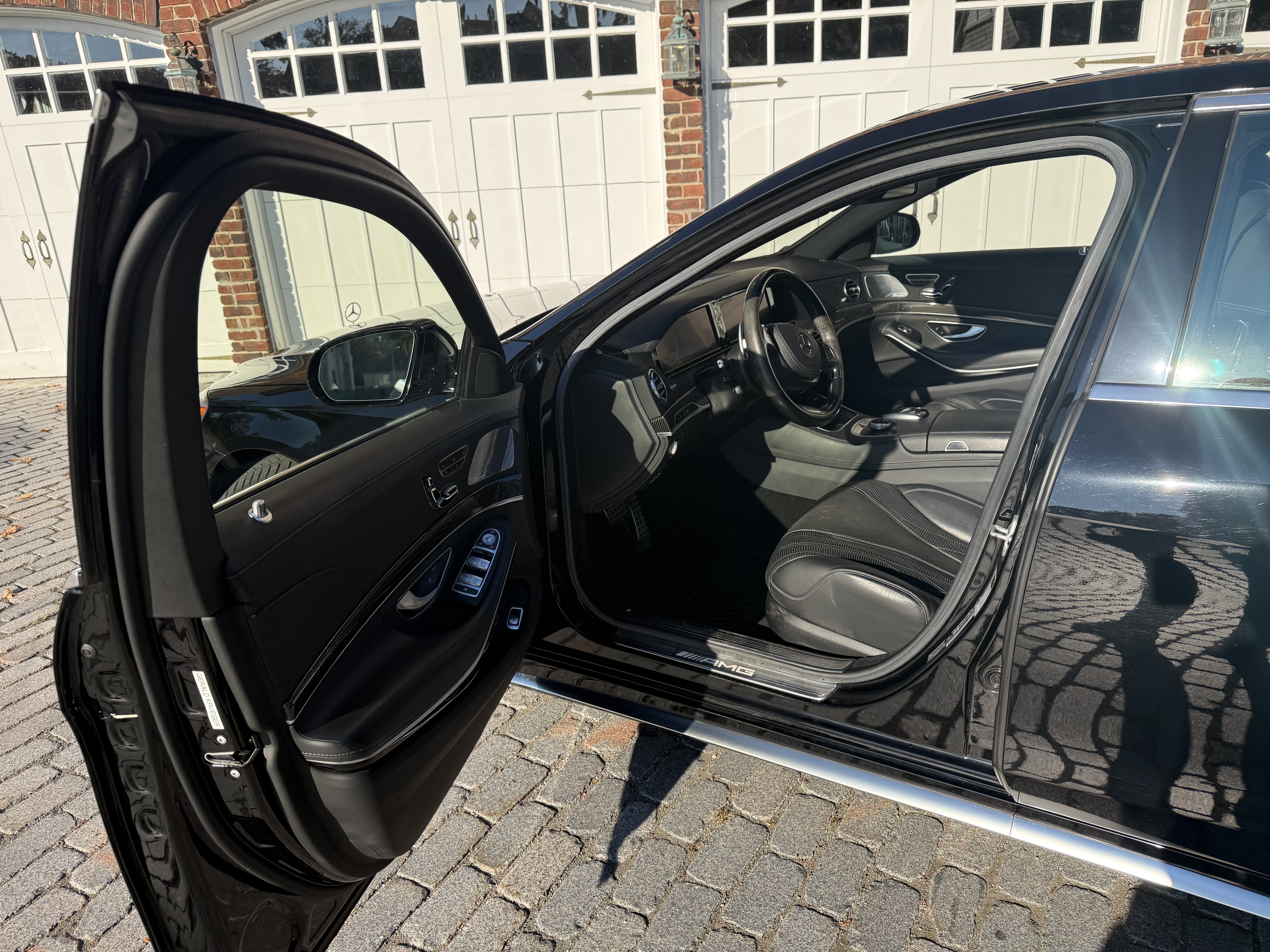 Used 2015 Mercedes-Benz S 63 AMG 4MATIC Sedan image 16