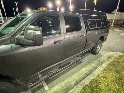 Used 2024 RAM 2500 Tradesman w/ Towing Technology Group image 4