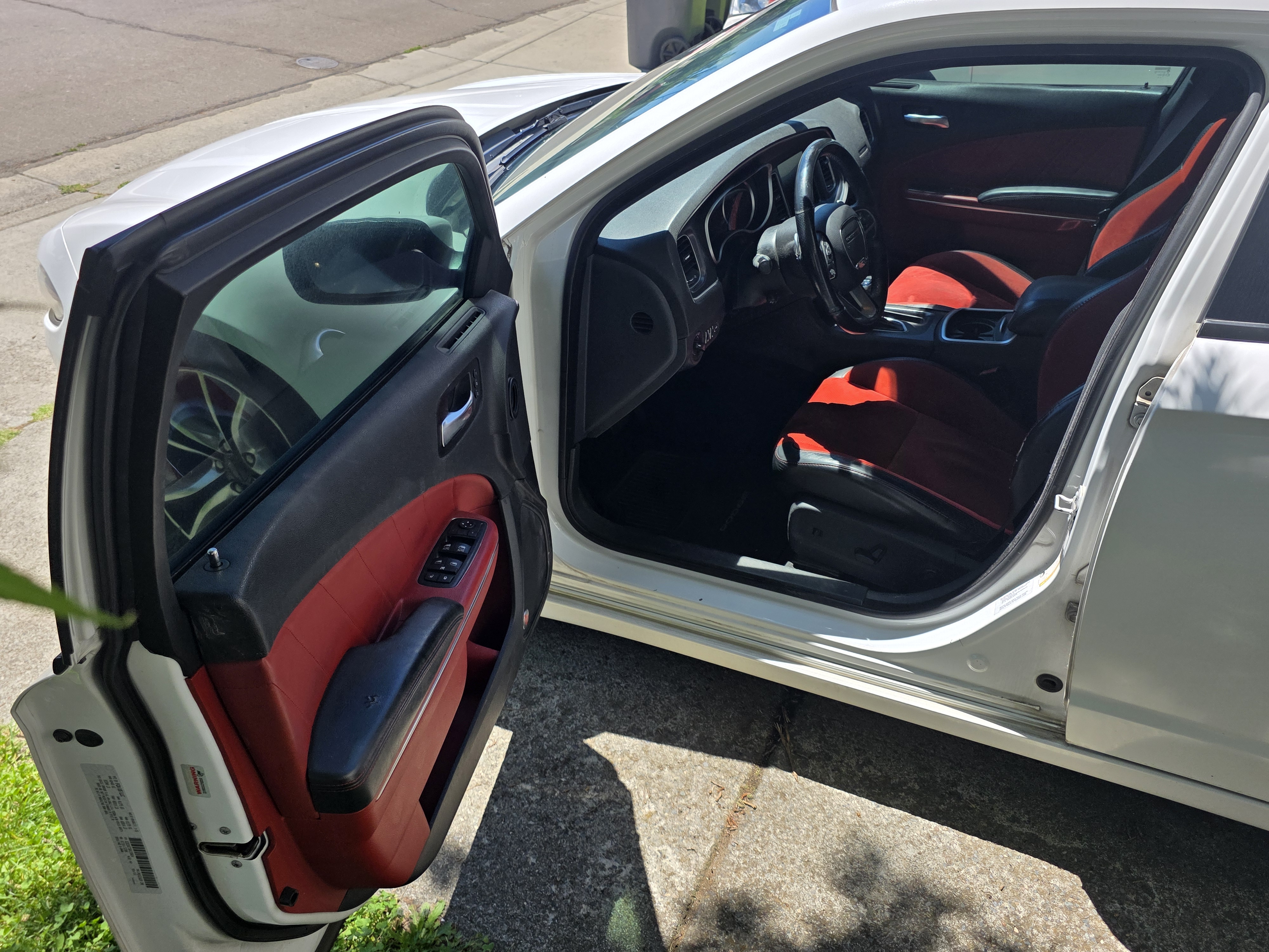 Used 2016 Dodge Charger R/T RWD image 6