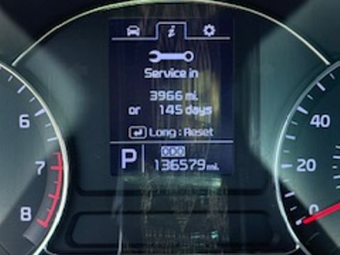 Used 2015 Kia Forte EX w/ Premium Package FWD image 9