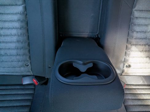 Used 2014 Dodge Challenger R/T RWD image 26