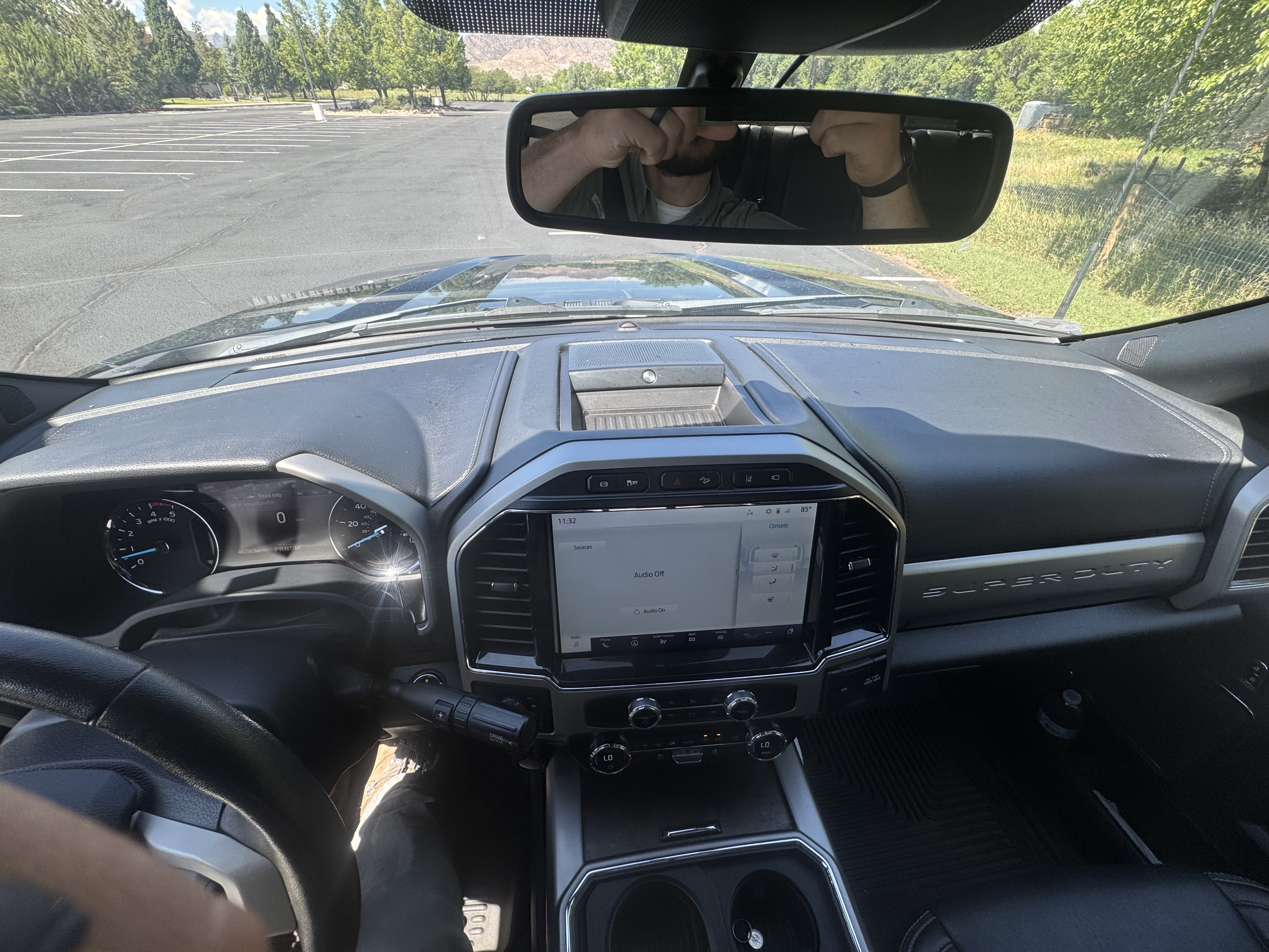 Used 2022 Ford F450 Lariat w/ Lariat Ultimate Package AWD/4WD image 27