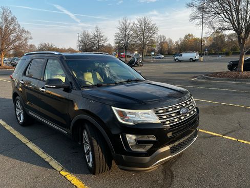 Used 2016 Ford Explorer Limited image 6