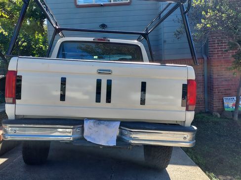 Used 1995 Ford F150 XL image 10