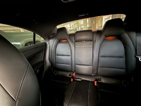 Used 2019 Mercedes-Benz CLA 250 image 2
