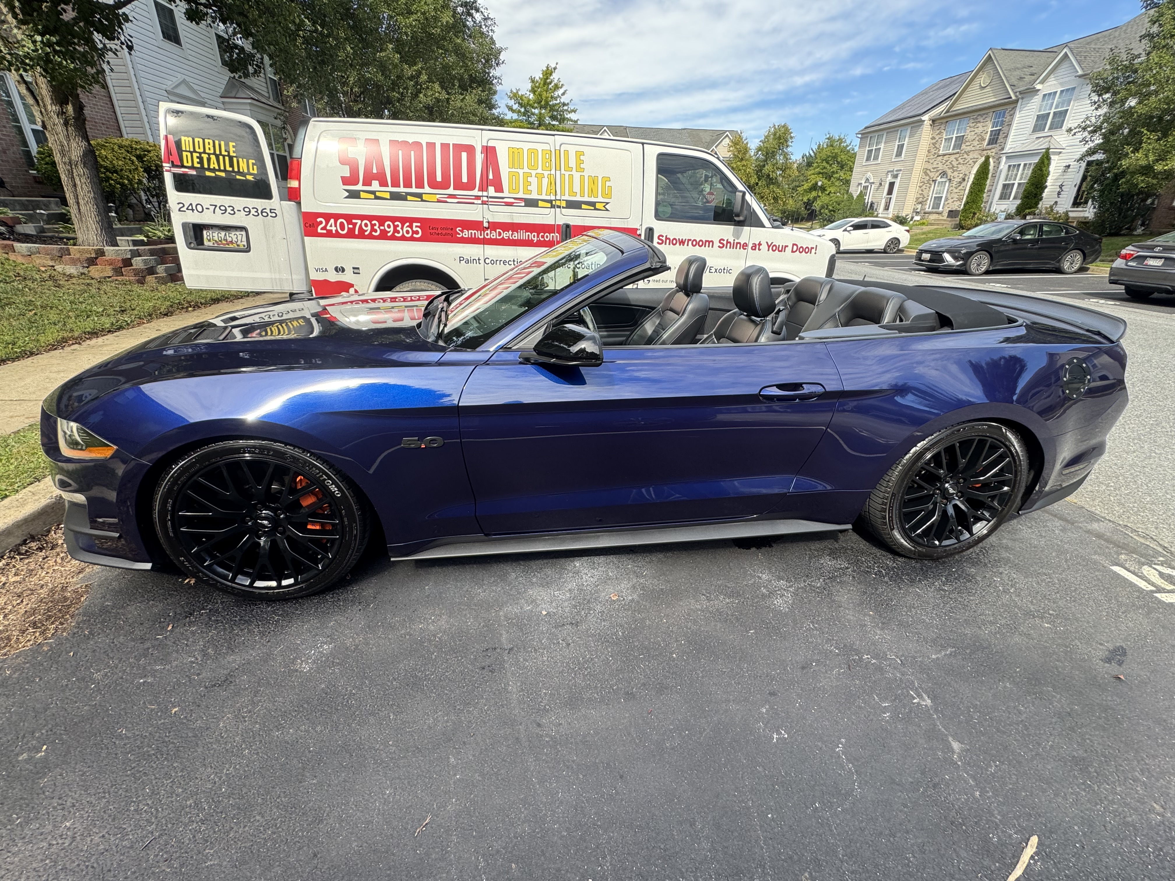 Used 2019 Ford Mustang GT Premium w/ GT Performance Package RWD image 4