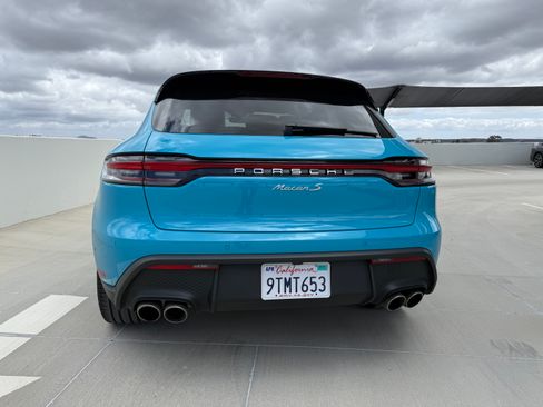 Used 2022 Porsche Macan S AWD/4WD image 4